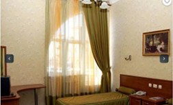 Hotel Kadgaron 1
